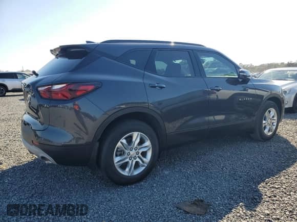 2021 Chevrolet Blazer LT с VIN 3GNKBHRSXMS523375, выставлен на аукционе Copart как лот 77503654 с пробегом Не указан миль и На запчасти • Non repairable. История ставок и продаж доступна на DreamBid. Изображение 3.