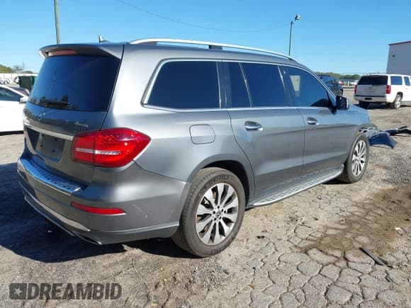 ✅ 2017 Mercedes-Benz GLS 450 • VIN: 4JGDF6EEXHA921070 • Лот: 43463983. Опубликован ранее на IAAI с пробегом 120 000 миль. Бесплатный доступ к архиву аукционных продаж из США и подробный отчёт об истории автомобиля на DreamBid. Изображение 4.