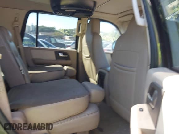 ✅ 2003 Ford Expedition Eddie Bauer • VIN: 1FMFU18L43LA35710 • Lot: 43368771. Listed on IAAI with Not provided. Free auction sales archive from the USA and detailed vehicle history report at DreamBid. Image 8.