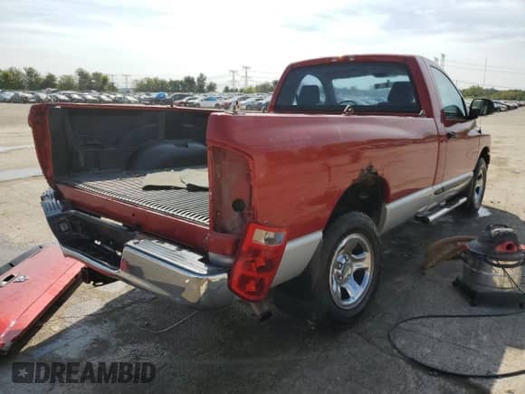 ✅ 2006 Dodge 1500 ST • VIN: 1D7HA16276J151165 • Лот: 71070264. Размещён на Copart с пробегом 152 324 миль миль. Получите бесплатный доступ к архиву аукционных продаж из США и посмотрите подробный отчёт об истории автомобиля на DreamBid. Изображение 3.