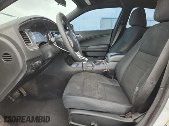 ✅ 2011 Dodge Charger Rallye • VIN: 2B3CL3CGXBH502738 • Lot: 81586825. Listed on Copart with 148,100 mi. Free auction sales archive from the USA and detailed vehicle history report at DreamBid. Image 7.