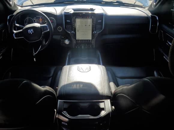 2023 Ram 1500 Laramie with VIN 1C6SRFJT4PN611275, listed as a Copart auction lot 86679465 with 43,003 mi miles and Salvage title. Bid and sale history available at DreamBid. Image 8.