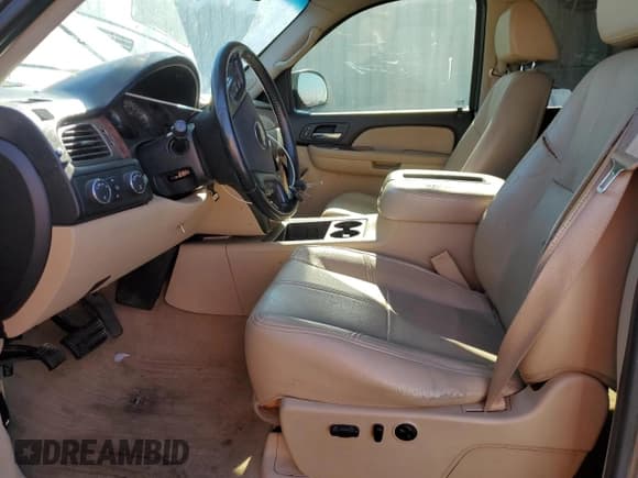 ✅ 2007 Chevrolet Silverado 1500 LTZ • VIN: 2GCEK13YX71536296 • Lot: 58136115. Listed on Copart with 215,215 mi. Free auction sales archive from the USA and detailed vehicle history report at DreamBid. Image 7.