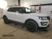 ✅ 2017 Ford Explorer XLT • VIN: 1FM5K8D86HGA49409 • Lot: 93523015. Wystawiony na Copart z przebiegiem 427 400 mil. Bezpłatny archiwum sprzedaży aukcyjnych z USA i szczegółowy raport historii pojazdu na DreamBid. Zdjęcie 4.