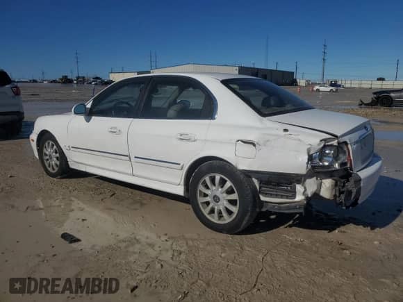 2004 Hyundai Sonata GLS с VIN KMHWF35H84A042808, выставлен на аукционе Copart как лот 41529925 с пробегом 123 569 миль миль и Списание • Salvage title. История ставок и продаж доступна на DreamBid. Изображение 2.