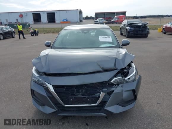 ✅ 2022 Nissan Sentra SV • VIN: 3N1AB8CV3NY270148 • Lot: 43500088. Listed on IAAI with 63,973 mi. Free auction sales archive from the USA and detailed vehicle history report at DreamBid. Image 12.