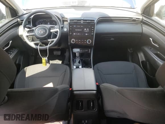 ✅ 2023 Hyundai Tucson SEL • VIN: 5NMJB3AE4PH173217 • Lot: 72360544. Wystawiony na Copart z przebiegiem 19 323 mil. Bezpłatny archiwum sprzedaży aukcyjnych z USA i szczegółowy raport historii pojazdu na DreamBid. Zdjęcie 8.