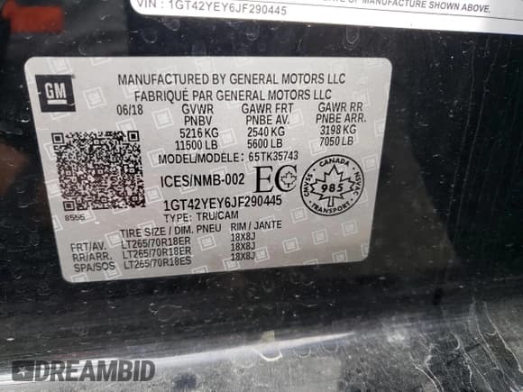 ✅ 2018 GMC Sierra 3500HD Denali • VIN: 1GT42YEY6JF290445 • Lot: 69260864. Wystawiony na Copart z przebiegiem 46 963 mil. Bezpłatny archiwum sprzedaży aukcyjnych z USA i szczegółowy raport historii pojazdu na DreamBid. Zdjęcie 15.