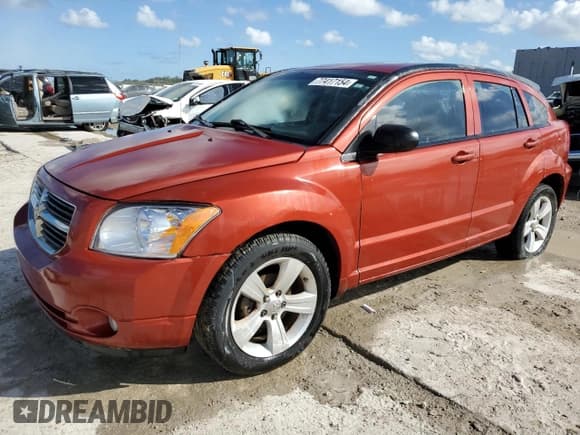 ✅ 2010 Dodge Caliber Mainstreet • VIN: 1B3CB3HA2AD595970 • Лот: 77417154. Опубликован ранее на Copart с пробегом 152 639 миль. Бесплатный доступ к архиву аукционных продаж из США и подробный отчёт об истории автомобиля на DreamBid. Изображение 1.