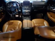 ✅ 2019 Mercedes-Benz GLE 43 AMG • VIN: 4JGED6EB2KA137635 • Lot: 80126785. Wystawiony na Copart z przebiegiem 70 515 mil. Bezpłatny archiwum sprzedaży aukcyjnych z USA i szczegółowy raport historii pojazdu na DreamBid. Zdjęcie 8.