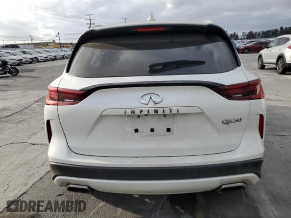 ✅ 2022 Infiniti QX50 Luxe • VIN: 3PCAJ5BA2NF107676 • Lot: 86529965. Wystawiony na Copart z przebiegiem Nie podano. Bezpłatny archiwum sprzedaży aukcyjnych z USA i szczegółowy raport historii pojazdu na DreamBid. Zdjęcie 6.