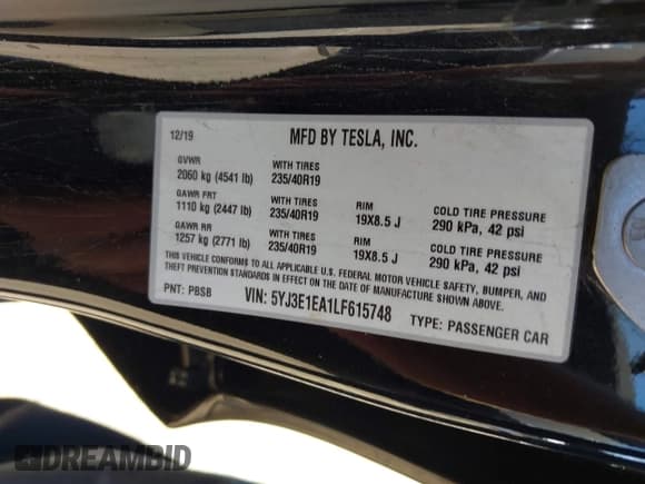 ✅ 2020 Tesla Model 3 Standard Range Plus • VIN: 5YJ3E1EA1LF615748 • Lot: 43481024. Wystawiony na IAAI z przebiegiem 123 021 mil. Bezpłatny archiwum sprzedaży aukcyjnych z USA i szczegółowy raport historii pojazdu na DreamBid. Zdjęcie 9.