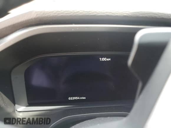 2023 Mitsubishi Outlander SEL z VIN JA4J3VA8XPZ046707, wystawiony jako Copart lot #69420785 z przebiegiem 22 934 mil mil oraz Szkoda całkowita • Salvage title. Historia ofert i sprzedaży dostępna na DreamBid. Obrazek 9.