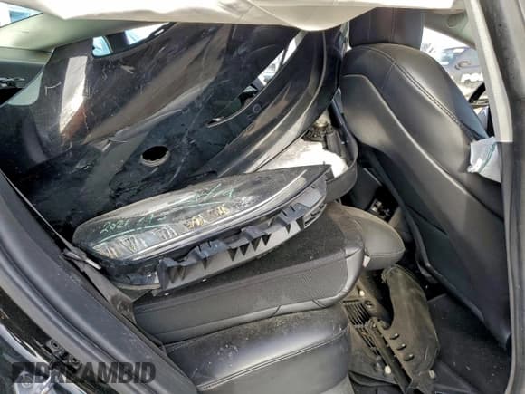 ✅ 2021 Tesla Model 3 Standard Range Plus • VIN: 5YJ3E1EA4MF859301 • Lot: 96039695. Wystawiony na Copart z przebiegiem Nie podano. Bezpłatny archiwum sprzedaży aukcyjnych z USA i szczegółowy raport historii pojazdu na DreamBid. Zdjęcie 10.