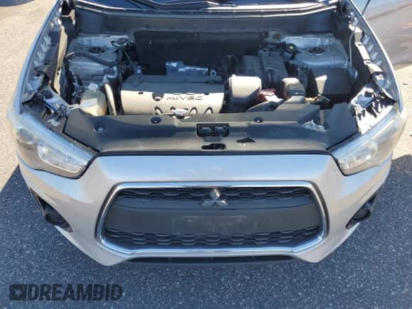 2015 Mitsubishi Outlander ES с VIN 4A4AR3AW6FE056687, выставлен на аукционе Copart как лот 86441125 с пробегом 139 922 миль миль и Списание • Salvage title. История ставок и продаж доступна на DreamBid. Изображение 12.
