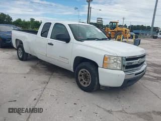 ✅ 2011 Chevrolet Silverado 1500 LT • VIN: 1GCRCSE05BZ247550 • Lot: 42636590. Listed on IAAI with 140,269 mi. Free auction sales archive from the USA and detailed vehicle history report at DreamBid. Image 1.