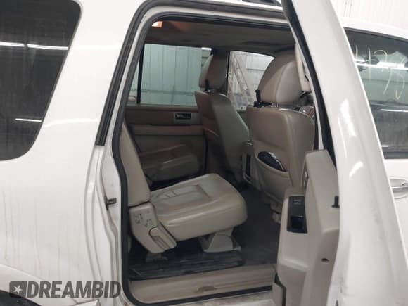 ✅ 2013 Ford Expedition Max Limited • VIN: 1FMJK2A55DEF00213 • Лот: 43828803. Опубликован ранее на IAAI с пробегом 325 039 миль. Бесплатный доступ к архиву аукционных продаж из США и подробный отчёт об истории автомобиля на DreamBid. Изображение 8.