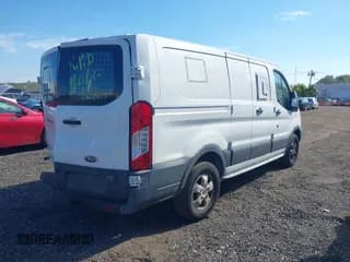✅ 2018 Ford Transit • VIN: 1FTYE1ZM2JKA33023 • Лот: 43375318. Опубликован ранее на IAAI с пробегом 197 922 миль. Бесплатный доступ к архиву аукционных продаж из США и подробный отчёт об истории автомобиля на DreamBid. Изображение 4.
