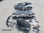 ✅ 2024 Lexus ES 300h Luxury • VIN: 58AEA1C17RU050563 • Lot: 42481783. Listed on IAAI with 6,029 mi. Free auction sales archive from the USA and detailed vehicle history report at DreamBid. Image 12.