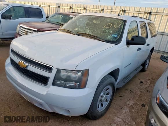 ✅ 2014 Chevrolet Suburban • VIN: 1GNSC5E06ER138660 • Lot: 86876575. Wystawiony na Copart z przebiegiem 159 523 mil. Bezpłatny archiwum sprzedaży aukcyjnych z USA i szczegółowy raport historii pojazdu na DreamBid. Zdjęcie 1.