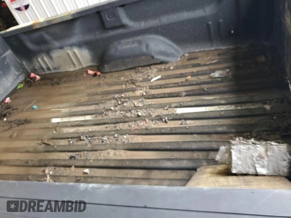 ✅ 2018 Chevrolet Silverado 3500HD Work Truck • VIN: 1GC2KYEG2JZ160837 • Lot: 42518230. Listed on IAAI with 156,488 mi. Free auction sales archive from the USA and detailed vehicle history report at DreamBid. Image 1.