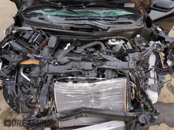 ✅ 2025 Chevrolet Equinox AWD LT • VIN: 3GNAXPEG6SL146575 • Lot: 49812525. Wystawiony na Copart z przebiegiem 16 695 mil. Bezpłatny archiwum sprzedaży aukcyjnych z USA i szczegółowy raport historii pojazdu na DreamBid. Zdjęcie 12.