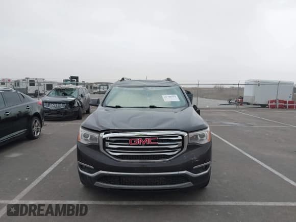 ✅ 2018 GMC Acadia SLE • VIN: 1GKKNSLS3JZ235920 • Lot: 41788192. Wystawiony na IAAI z przebiegiem 194 727 mil. Bezpłatny archiwum sprzedaży aukcyjnych z USA i szczegółowy raport historii pojazdu na DreamBid. Zdjęcie 12.
