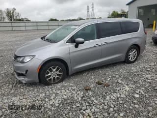 ✅ 2017 Chrysler Pacifica Touring • VIN: 2C4RC1DG3HR621195 • Лот: 84203865. Опубликован ранее на Copart с пробегом 139 825 миль. Бесплатный доступ к архиву аукционных продаж из США и подробный отчёт об истории автомобиля на DreamBid. Изображение 1.