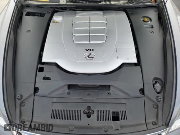 ✅ 2017 Lexus LS 460 • VIN: JTHCL5EF9H5028844 • Lot: 92299575. Listed on Copart with 85,312 mi. Free auction sales archive from the USA and detailed vehicle history report at DreamBid. Image 11.