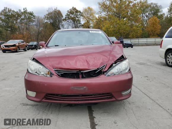 ✅ 2006 Toyota Camry LE • VIN: 4T1BF30K86U119857 • Lot: 87419045. Wystawiony na Copart z przebiegiem 405 735 mil. Bezpłatny archiwum sprzedaży aukcyjnych z USA i szczegółowy raport historii pojazdu na DreamBid. Zdjęcie 5.