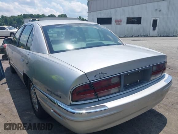 ✅ 2003 Buick Park Avenue • VIN: 1G4CW54K434106044 • Лот: 42459955. Опубликован ранее на IAAI с пробегом 119 603 миль. Бесплатный доступ к архиву аукционных продаж из США и подробный отчёт об истории автомобиля на DreamBid. Изображение 3.