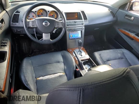 ✅ 2004 Nissan Maxima SE • VIN: 1N4BA41E64C830208 • Lot: 82115755. Listed on Copart with 143,406 mi. Free auction sales archive from the USA and detailed vehicle history report at DreamBid. Image 8.