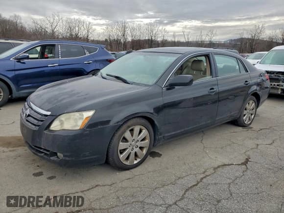 ✅ 2006 Toyota Avalon XLS • VIN: 4T1BK36B16U125535 • Lot: 94127595. Listed on Copart with 227,441 mi. Free auction sales archive from the USA and detailed vehicle history report at DreamBid. Image 1.