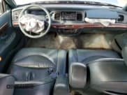 ✅ 1996 Mercury Grand Marquis LS • VIN: 2MELM75W9TX687572 • Lot: 88784795. Wystawiony na Copart z przebiegiem 183 789 mil. Bezpłatny archiwum sprzedaży aukcyjnych z USA i szczegółowy raport historii pojazdu na DreamBid. Zdjęcie 8.