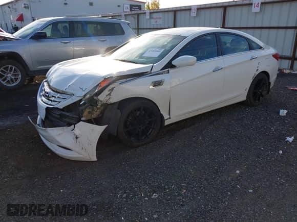 2011 Hyundai Sonata Limited с VIN 5NPEC4AB4BH189777, выставлен на аукционе IAAI как лот 43485009 с пробегом 198 430 миль миль и . История ставок и продаж доступна на DreamBid. Изображение 2.