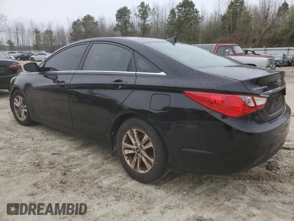 ✅ 2011 Hyundai Sonata GLS • VIN: 5NPEB4AC7BH099521 • Lot: 45492414. Listed on Copart with 219,391 mi. Free auction sales archive from the USA and detailed vehicle history report at DreamBid. Image 2.
