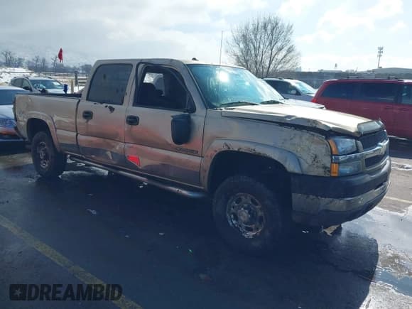 ✅ 2004 Chevrolet Silverado 2500HD LS • VIN: 1GCHK23U54F130334 • Lot: 41632687. Wystawiony na IAAI z przebiegiem Nie podano. Bezpłatny archiwum sprzedaży aukcyjnych z USA i szczegółowy raport historii pojazdu na DreamBid. Zdjęcie 1.