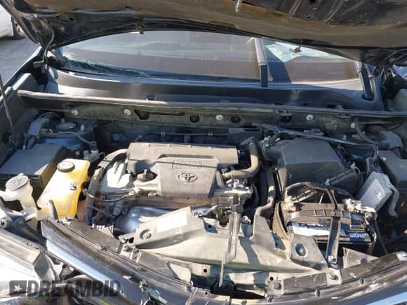 ✅ 2018 Toyota RAV4 XLE • VIN: JTMWFREV7JD118218 • Лот: 43034581. Опубликован ранее на IAAI с пробегом 80 717 миль. Бесплатный доступ к архиву аукционных продаж из США и подробный отчёт об истории автомобиля на DreamBid. Изображение 10.