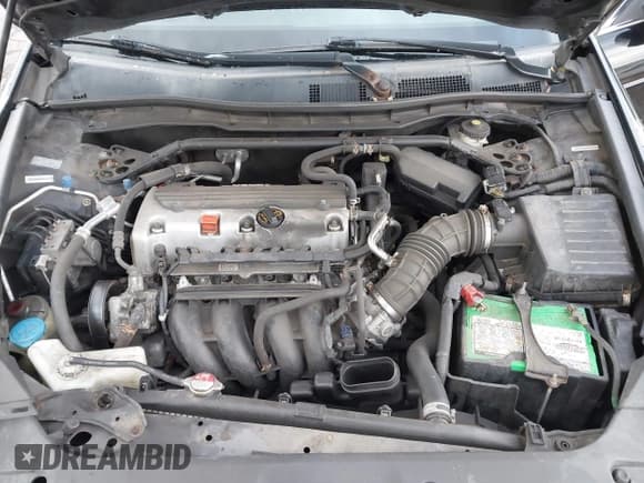 ✅ 2012 Honda Accord EX-L • VIN: 1HGCP2F82CA035124 • Lot: 43636288. Listed on IAAI with 172,471 mi. Free auction sales archive from the USA and detailed vehicle history report at DreamBid. Image 10.