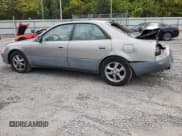 ✅ 2000 Lexus ES 300 • VIN: JT8BF28G4Y5099830 • Лот: 71793434. Опубликован ранее на Copart с пробегом 175 874 миль. Бесплатный доступ к архиву аукционных продаж из США и подробный отчёт об истории автомобиля на DreamBid. Изображение 2.