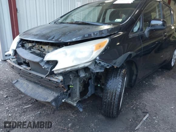 ✅ 2014 Nissan Note SV • VIN: 3N1CE2CP8EL433842 • Lot: 43157456. Listed on IAAI with 146,092 mi. Free auction sales archive from the USA and detailed vehicle history report at DreamBid. Image 6.