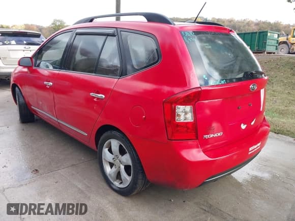 ✅ 2009 Kia Rondo LX • VIN: KNAFG528997276359 • Lot: 43578508. Listed on IAAI with 199,064 mi. Free auction sales archive from the USA and detailed vehicle history report at DreamBid. Image 3.