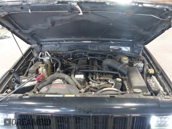 ✅ 2001 Jeep Cherokee Sport • VIN: 1J4FF58S11L562933 • Lot: 41944672. Listed on IAAI with 163,078 mi. Free auction sales archive from the USA and detailed vehicle history report at DreamBid. Image 10.