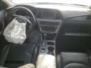 ✅ 2015 Hyundai Sonata Sport • VIN: 5NPE34AB6FH257051 • Lot: 59429005. Wystawiony na Copart z przebiegiem 77 654 mil. Bezpłatny archiwum sprzedaży aukcyjnych z USA i szczegółowy raport historii pojazdu na DreamBid. Zdjęcie 8.