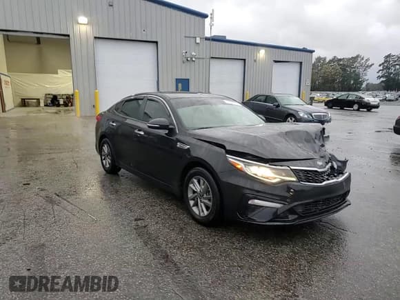 ✅ 2020 Kia Optima LX • VIN: 5XXGT4L31LG445482 • Lot: 90254115. Wystawiony na Copart z przebiegiem 95 809 mil. Bezpłatny archiwum sprzedaży aukcyjnych z USA i szczegółowy raport historii pojazdu na DreamBid. Zdjęcie 13.