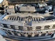 ✅ 2020 Chevrolet Silverado 1500 Custom Trail Boss • VIN: 1GCPYCEF7LZ270428 • Lot: 74544064. Wystawiony na Copart z przebiegiem 55 568 mil. Bezpłatny archiwum sprzedaży aukcyjnych z USA i szczegółowy raport historii pojazdu na DreamBid. Zdjęcie 11.