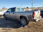 ✅ 2001 Chevrolet Silverado 2500HD LS • VIN: 1GCHK23UX1F192551 • Lot: 83001994. Wystawiony na Copart z przebiegiem 241 641 mil. Bezpłatny archiwum sprzedaży aukcyjnych z USA i szczegółowy raport historii pojazdu na DreamBid. Zdjęcie 2.