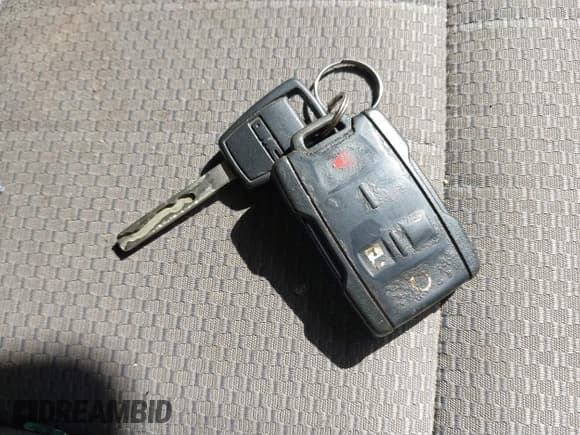 ✅ 2014 GMC Sierra 1500 • VIN: 3GTU2TEC1EG143851 • Лот: 43414130. Опубликован ранее на IAAI с пробегом 218 492 миль. Бесплатный доступ к архиву аукционных продаж из США и подробный отчёт об истории автомобиля на DreamBid. Изображение 11.