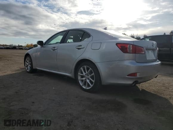 ✅ 2011 Lexus IS 250 • VIN: JTHCF5C27B2035324 • Lot: 87098485. Listed on Copart with 227,972 mi. Free auction sales archive from the USA and detailed vehicle history report at DreamBid. Image 2.