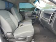 ✅ 2018 Ram 1500 Tradesman • VIN: 3C6JR6DT6JG202797 • Лот: 84656795. Опубликован ранее на Copart с пробегом 52 004 миль. Бесплатный доступ к архиву аукционных продаж из США и подробный отчёт об истории автомобиля на DreamBid. Изображение 10.